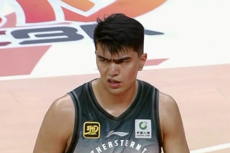 相當(dāng)高效！魯吐布拉出戰(zhàn)19分鐘 7中5貢獻(xiàn)14分10籃板